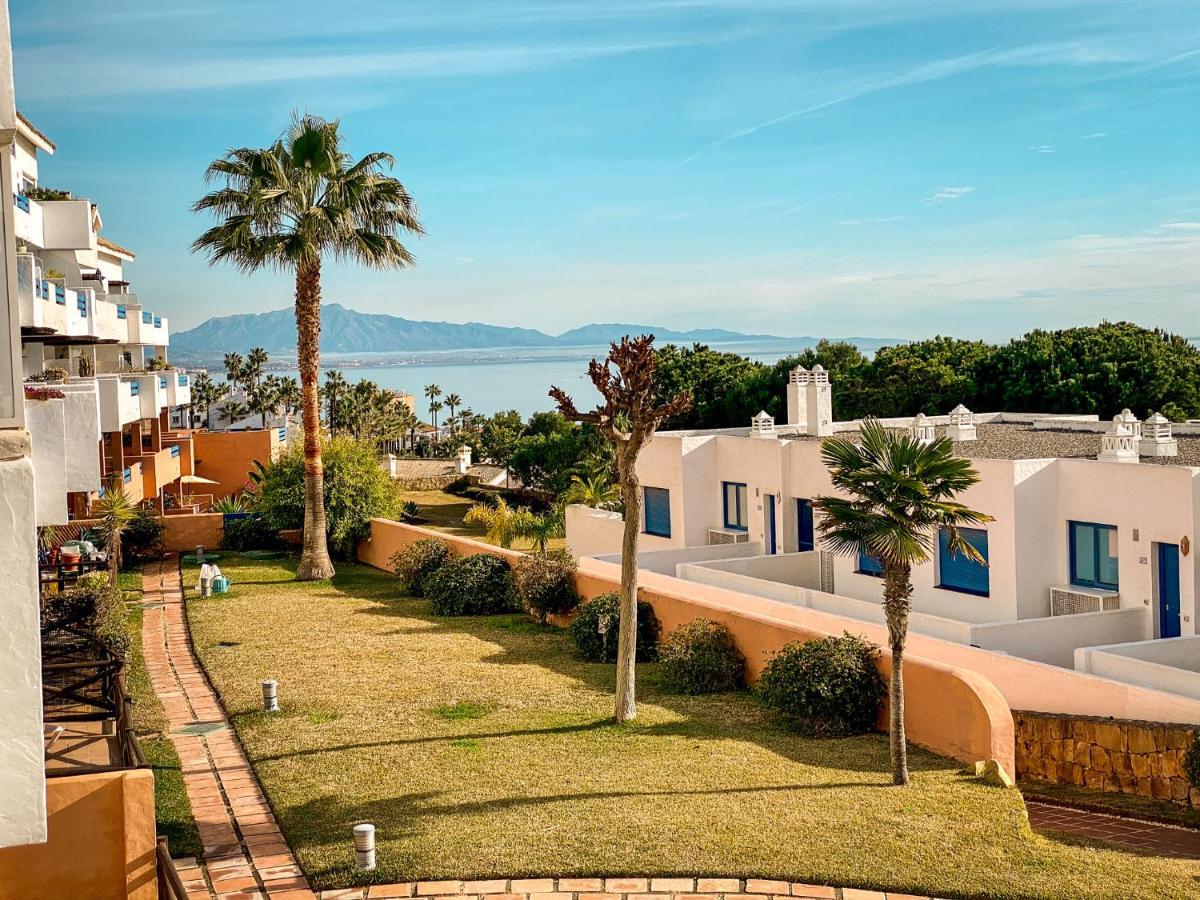 Beautiful New Apartment With Sea View Castillo de Sabinillas Exterior photo